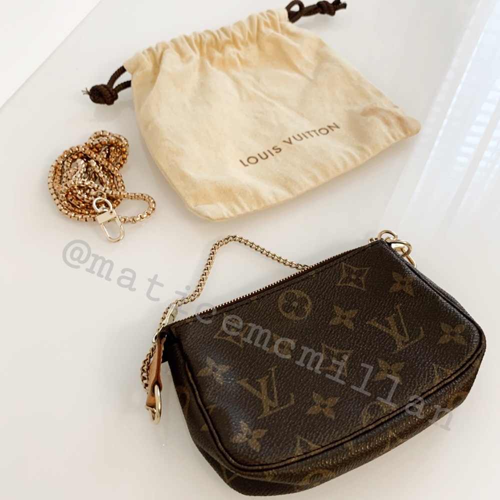 Louis Vuitton Monogram Mini Pouchette